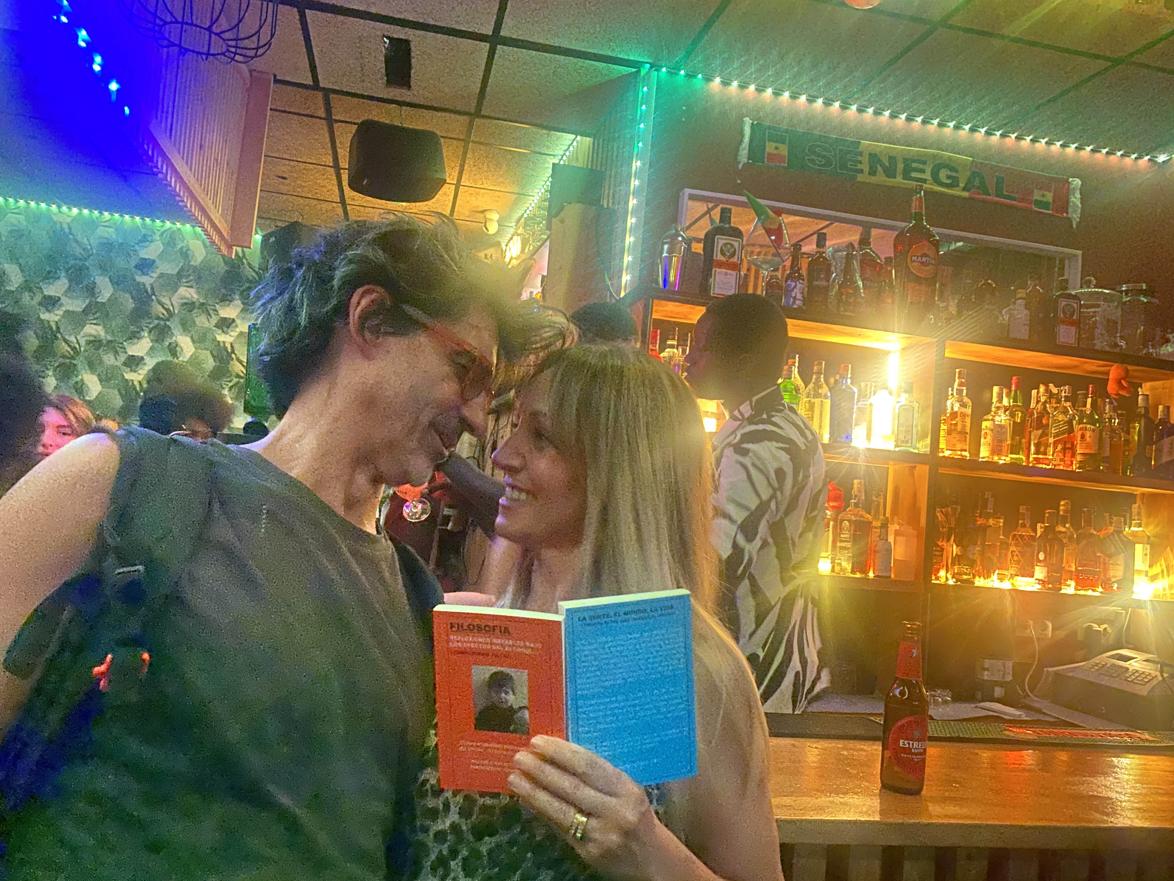 funcionaria-animal-print-madrid-libros-reflexiones-inefables